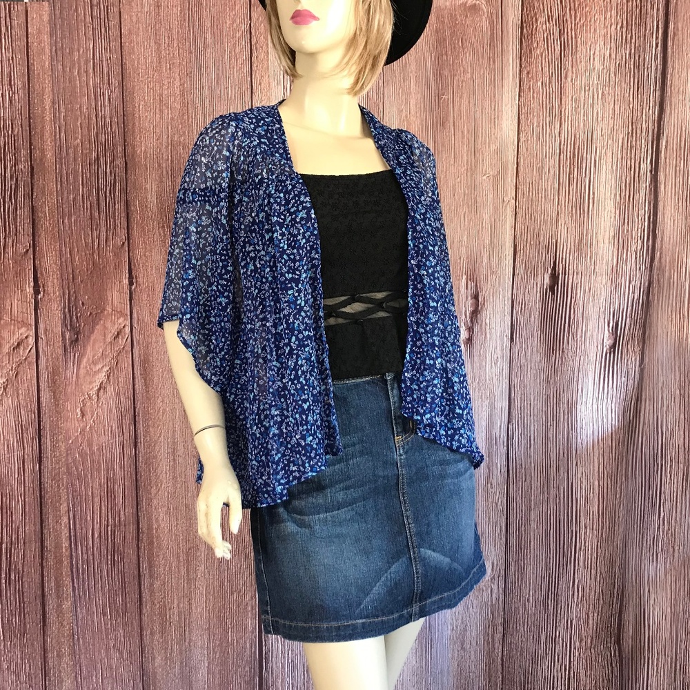 SO Blue Floral Kimono Open Cardigan Semi Sheer M